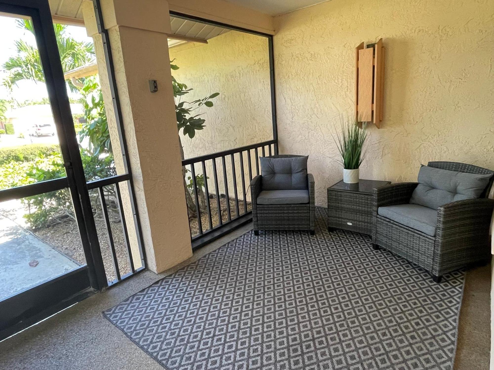 Pool Home With A New Sparkling Pool, Close To Beach, Lovely Lake View Naples Zewnętrze zdjęcie