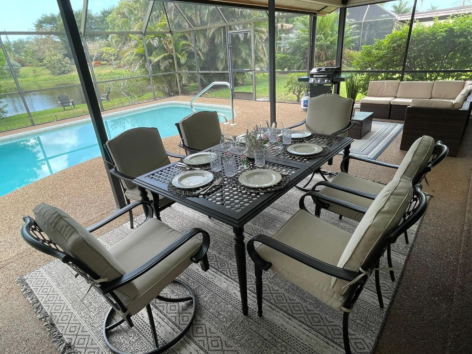Pool Home With A New Sparkling Pool, Close To Beach, Lovely Lake View Naples Zewnętrze zdjęcie